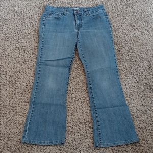Petite Jeans - flare leg